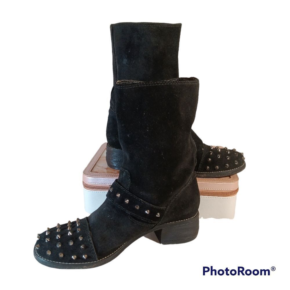 Kelsie Dagger Black Suede Studded Moto/Biker Boot sz 7
